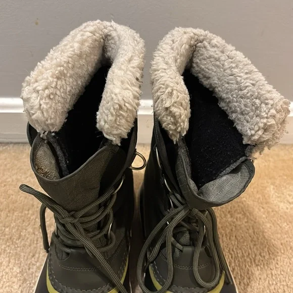 Sorel boots - Picture 2 of 7